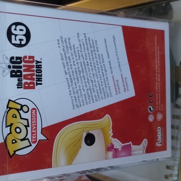 2012 red white box Big Bang theory Funko pop #56 penny - Picture 3 of 4